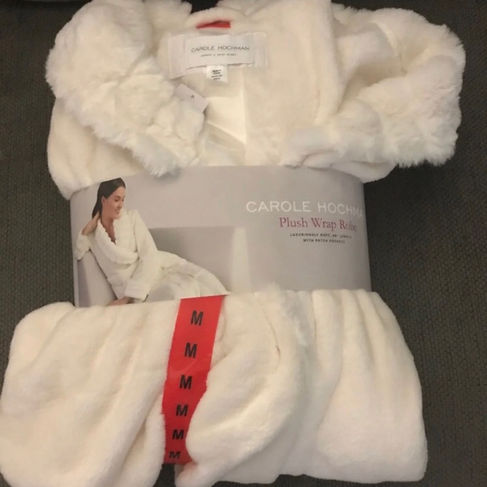 Carole Hochman robe